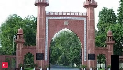 Aligarh Muslim University tense after Holi row, student leaders boycott classes