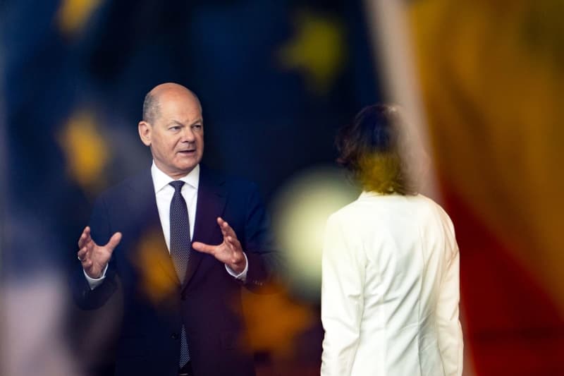 Scholz says budget consultations 'on track' after lower tax estimate