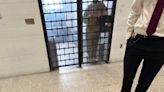 Menores fueron abusados por empleada en centro de detención en Nueva York: demanda - El Diario NY