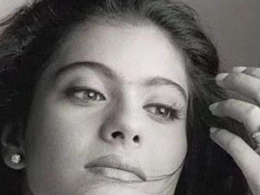 Flashback Friday: Kajol Shares Nostalgic Photo From The Pre-Selfie Era