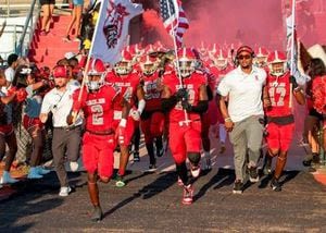 Edgewater High School football team to take on NFL Academy in UK