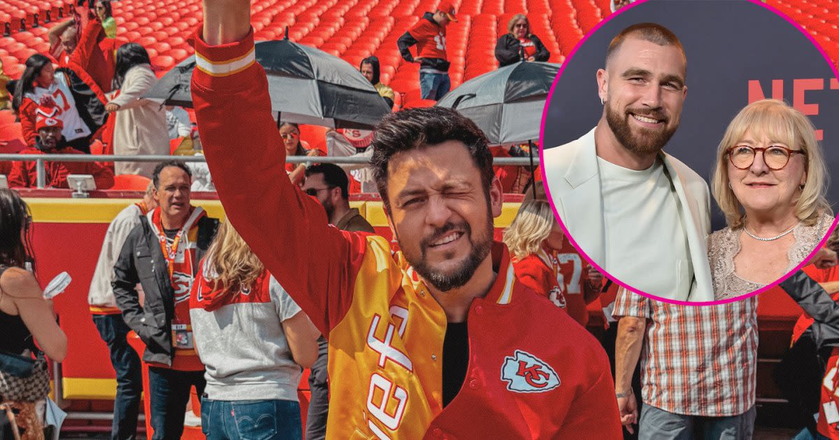 Hallmark's Tyler Hynes Snuck a Note in Travis Kelce's Chiefs Locker