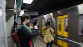 Pasajeros del Metro de Buenos Aires enfrentan otro golpe al bolsillo con fuerte aumento del boleto