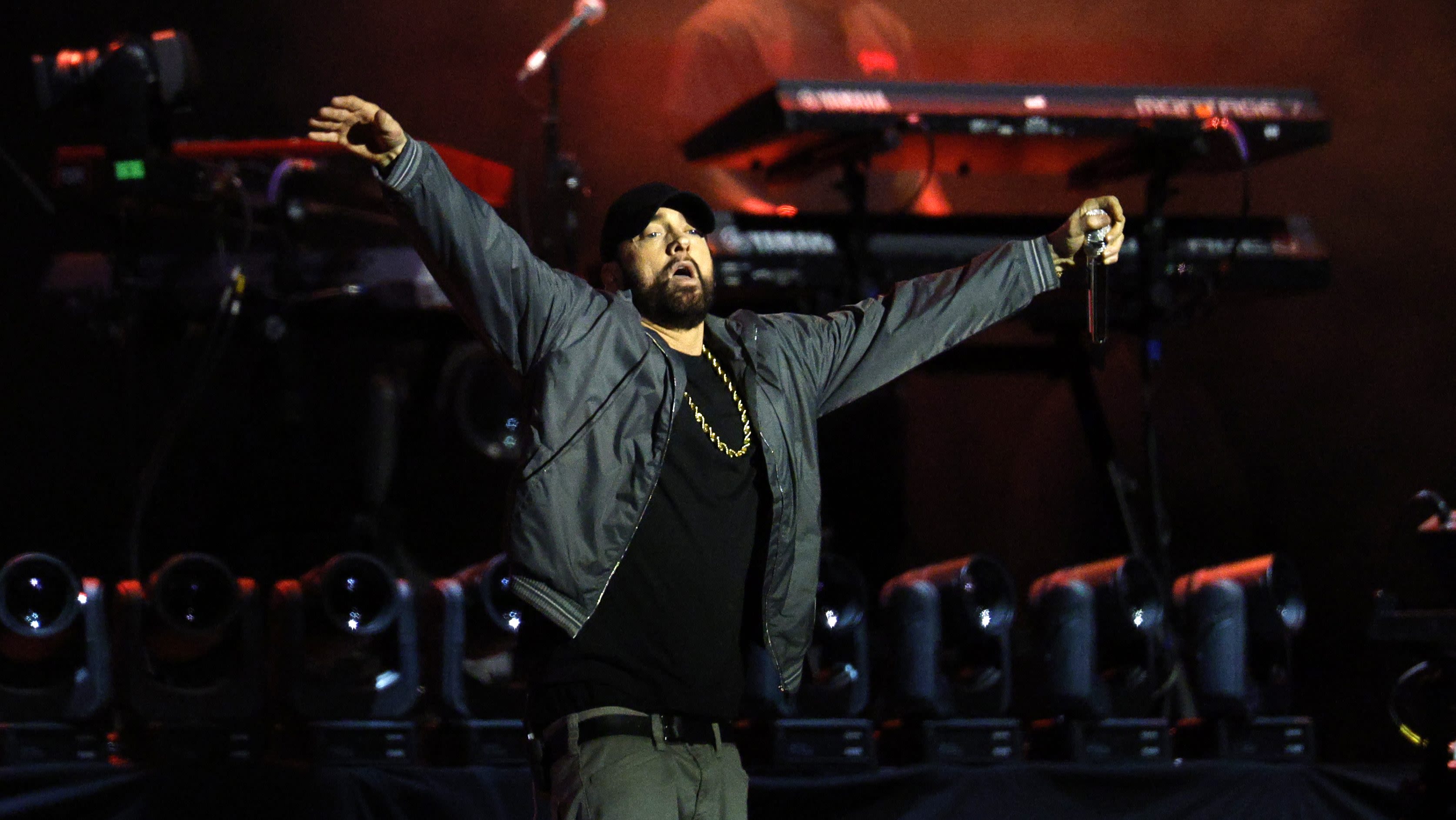 Eminem Performs ‘Houdini,’ ‘Lose Yourself’ During Crawford vs. Madrimov Boxing Match at Los Angeles’ BMO Stadium