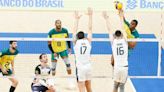 Seleção brasileira de vôlei perde da Itália na Liga das Nações com erro decisivo da arbitragem