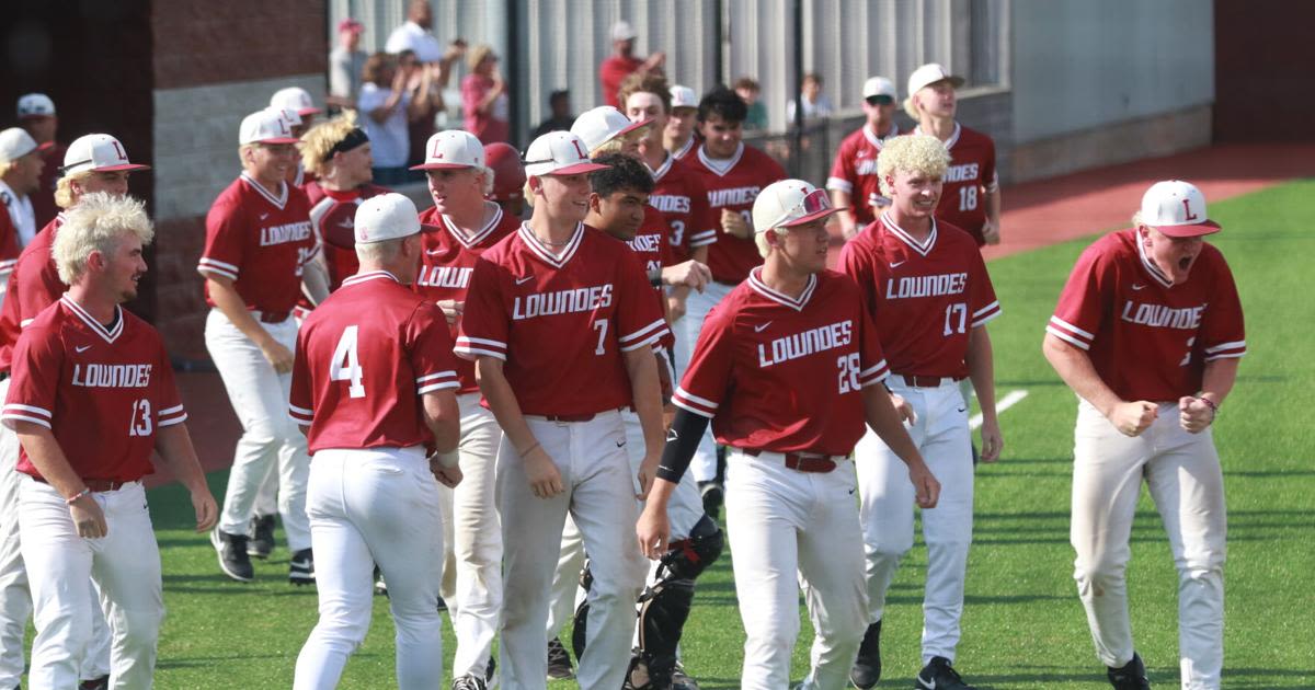 Lowndes baseball looks unstoppable heading into semifinals