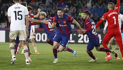 Debut en Mestalla y el segundo Clásico, en el Spotify Camp Nou