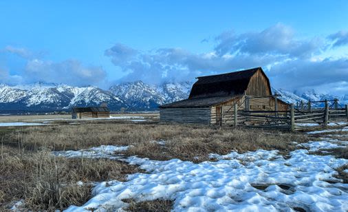 Yellowstone, minus the crowds - The Boston Globe