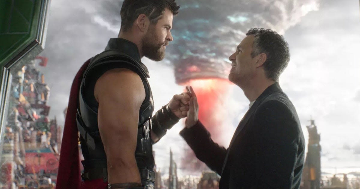 Chris Hemsworth & Mark Ruffalo might be reuniting for a crime heist movie, but not at Marvel Studios