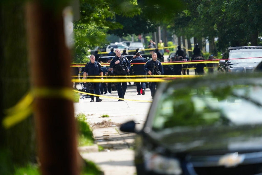 Milwaukee man dead after being shot by 5 Ohio police officers near RNC