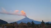 Aeropuerto de Puebla suspende operaciones temporalmente por ceniza del volcán Popocatépetl