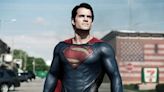REPORT: Henry Cavill Has No Deal For His Superman Return