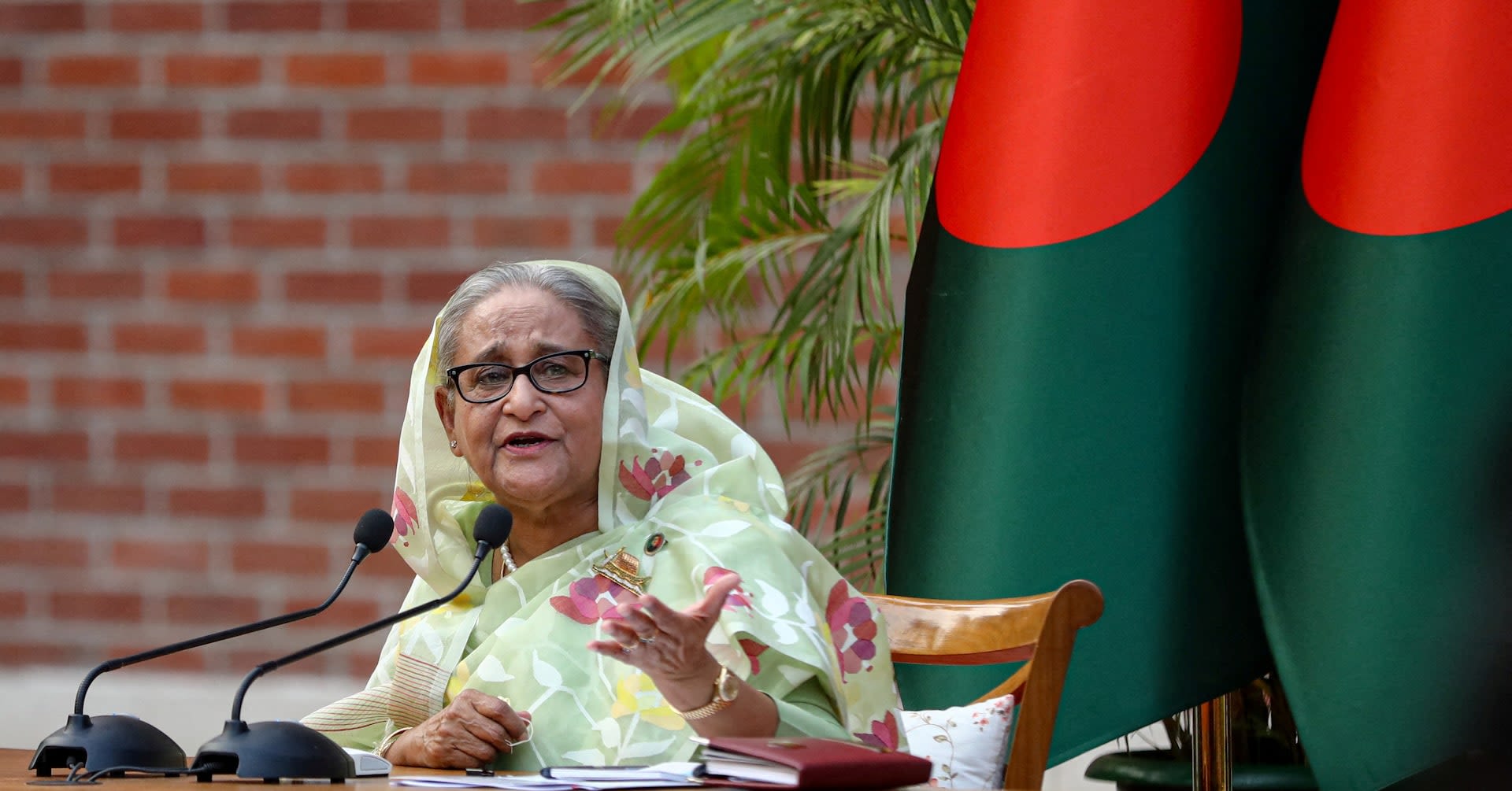 Thousands protest in Bangladesh demanding PM Hasina's resignation
