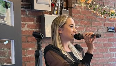 Review: Olivia Renteria and Emma Olson perform at Joanne Trattoria in New York