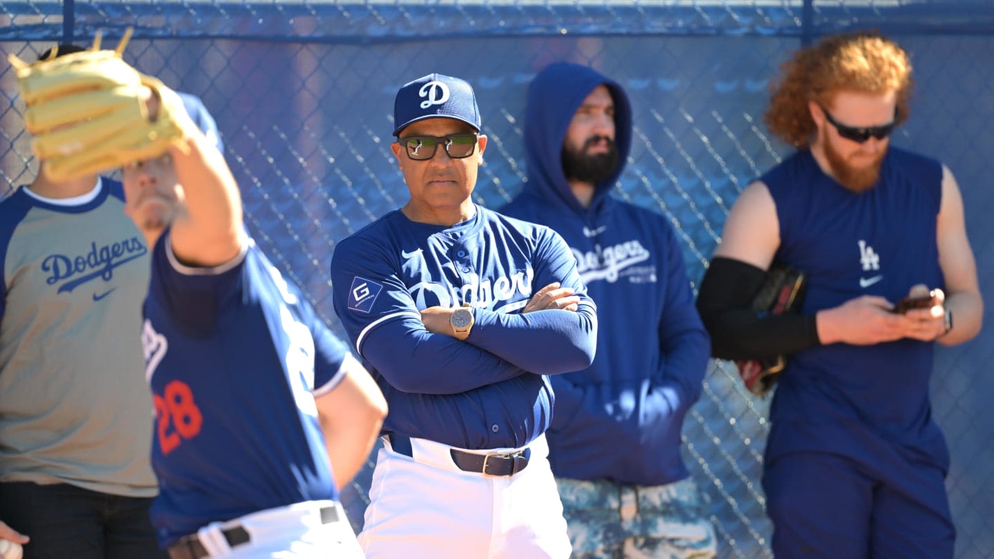 Dave Roberts Provides Injury Updates on 2 Important Dodgers Pitchers