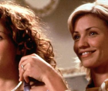 La película de hoy en TV en abierto y gratis: Julia Roberts y Cameron Diaz en una comedia romántica de Hollywood de las de toda la vida