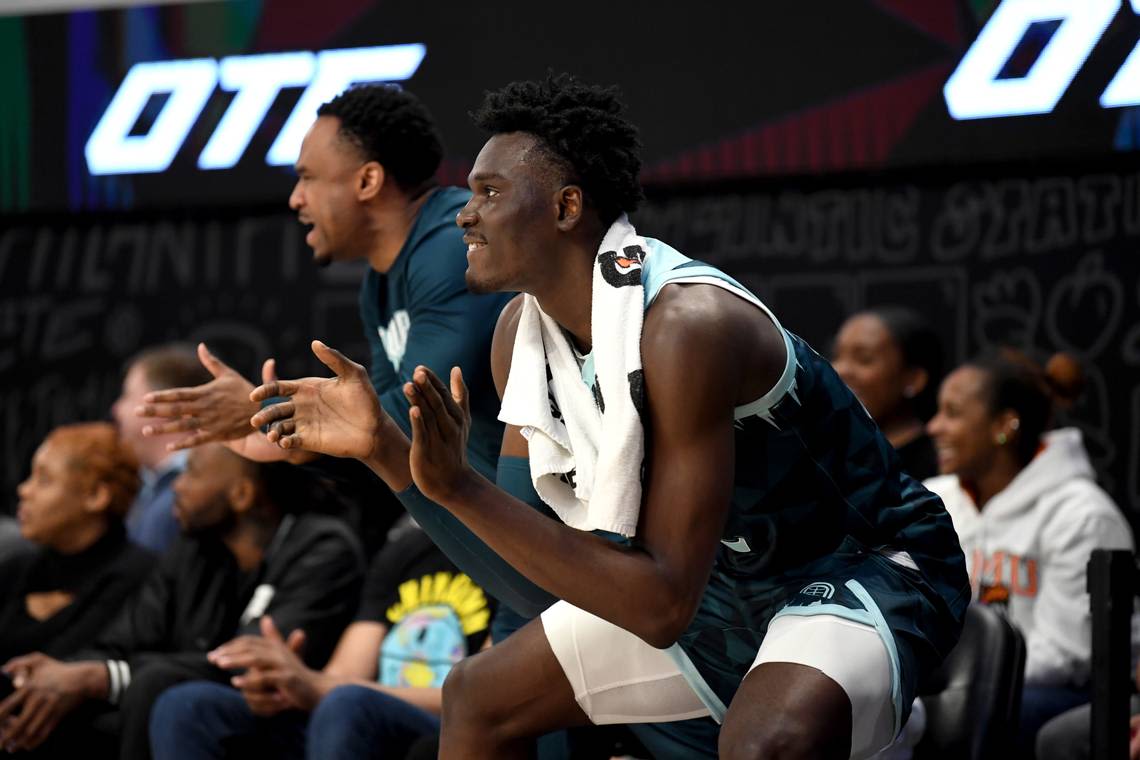 Somto Cyril was UK basketball’s first class of 2024 commit. Now, he’s heading to Georgia.