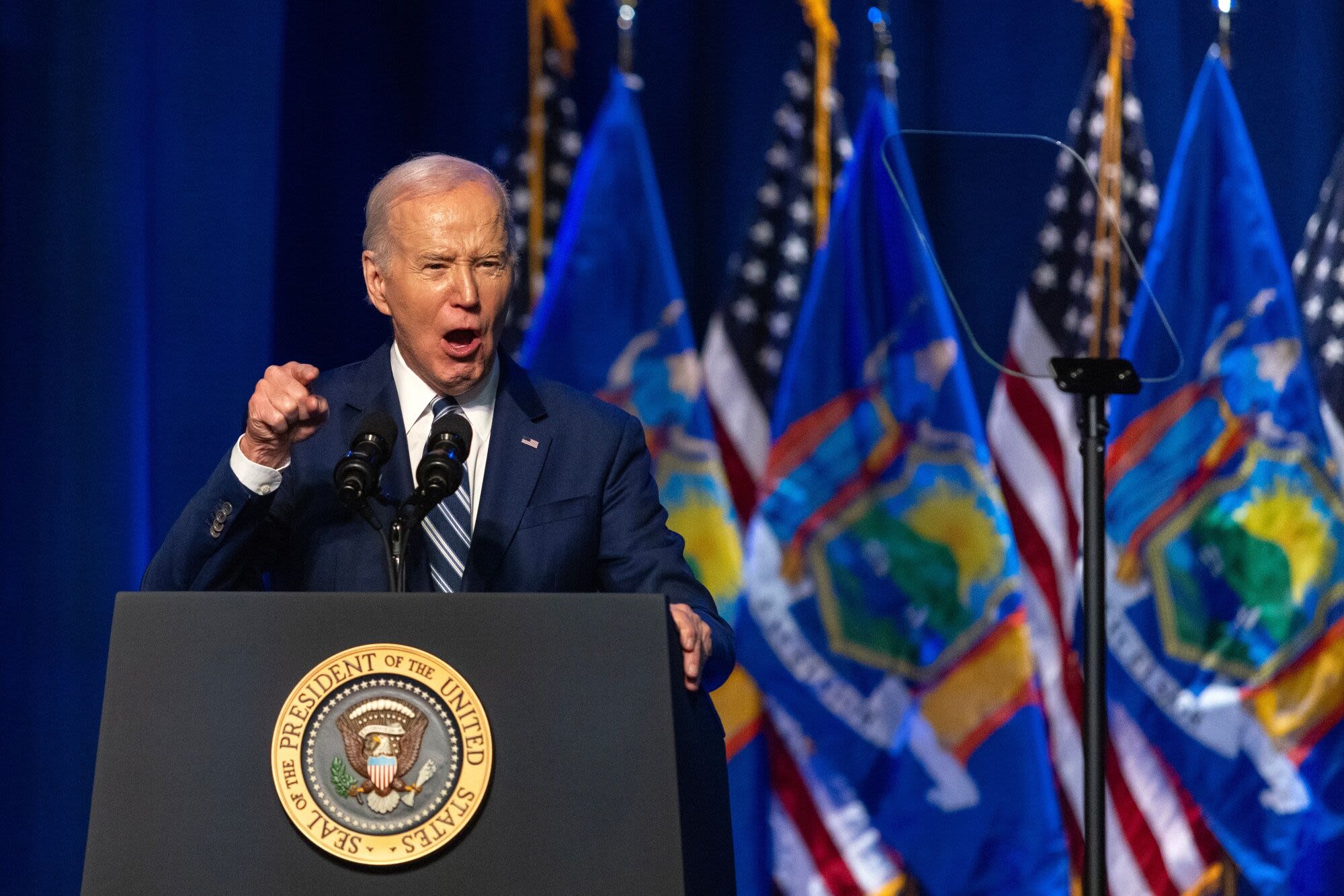 Chip Factories Are Unions’ Next Target in Test for Biden