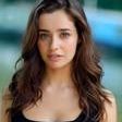 Holly Earl