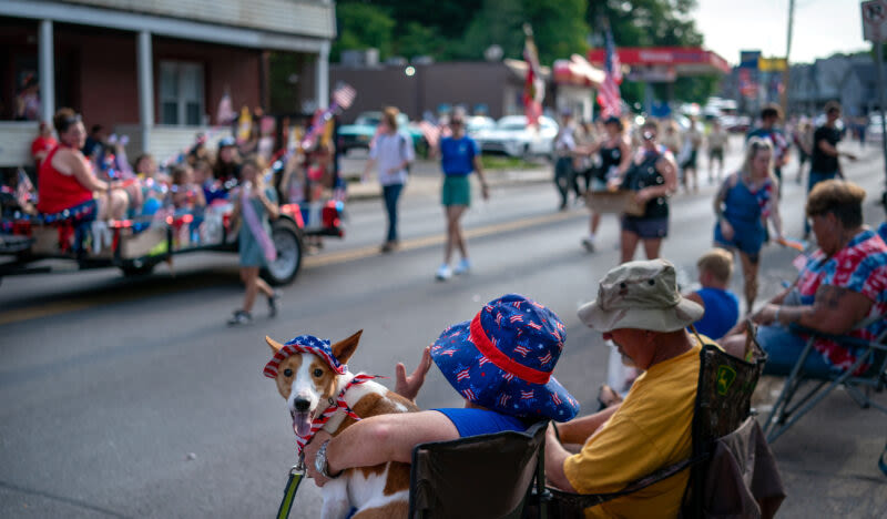 Star-spangled Town Meeting: Jersey Shore’s annual Independence Day parade draws crowds