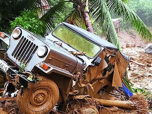 Kerala landslides: At least 123 dead, over 100 missing