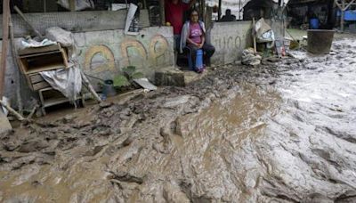 Deslizamiento de Tierra en Ecuador: Rescate de Víctimas