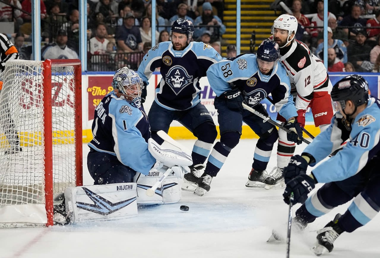 Griffins get shut out in Game 5 by Milwaukee, eliminated from Calder Cup playoffs