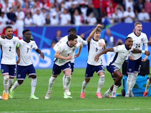 Luke Shaw shows true colours after failing to celebrate win with England team