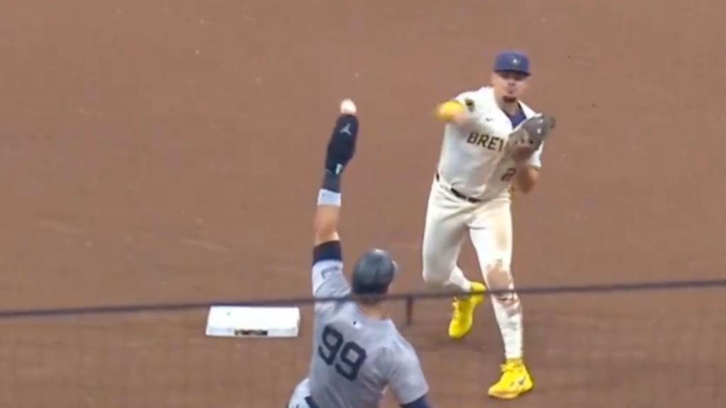 Aaron Judge broke up a double play by blocking the throw with his hand and somehow wasn't called for interference