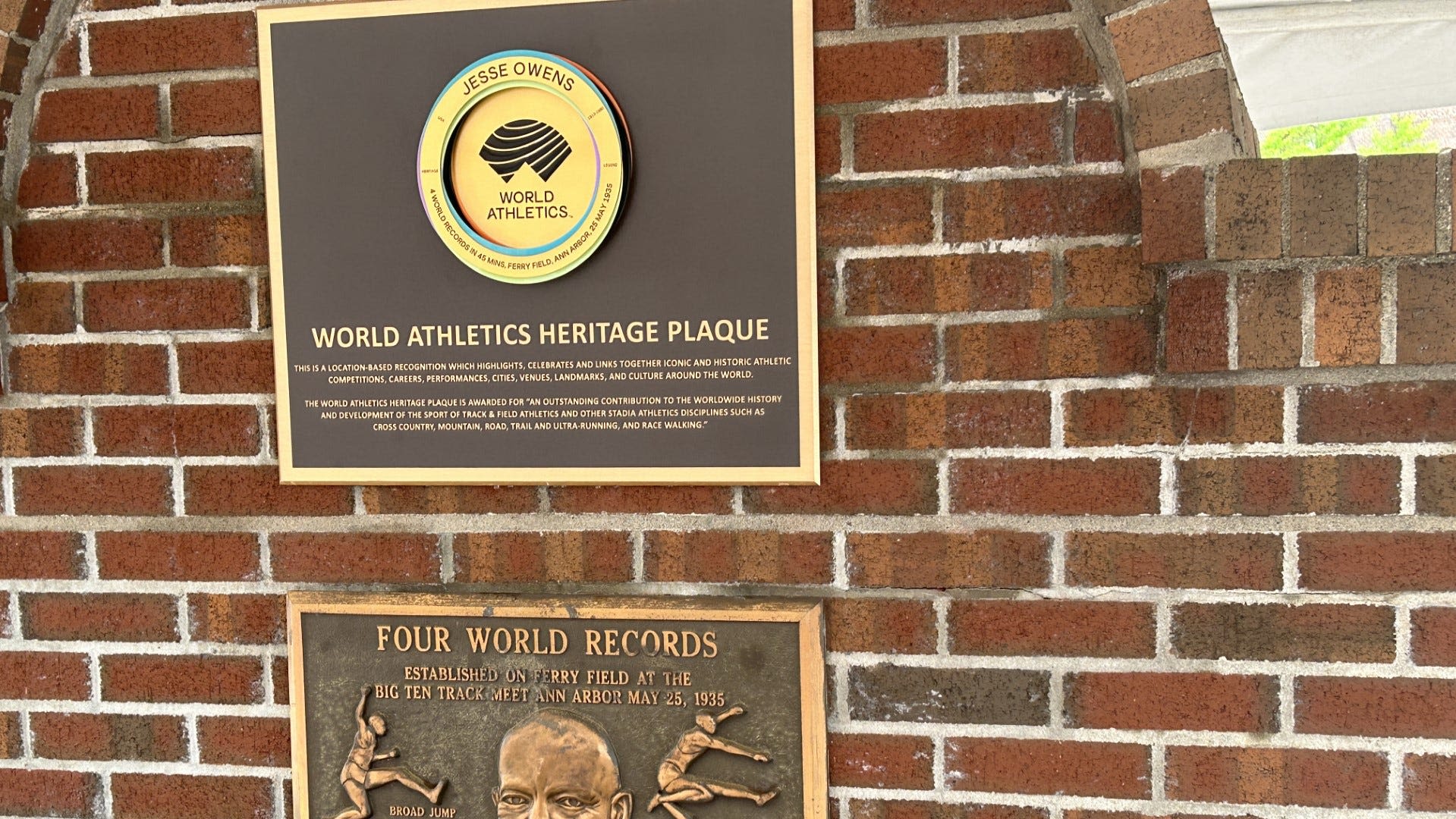 Jesse Owens honored at U-M's Ferry Field with World Athletics Heritage Plaque