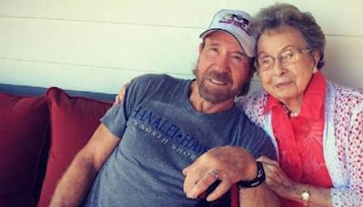 Nadie diría que tiene 84 años: así de fuerte golpea todavía Chuck Norris