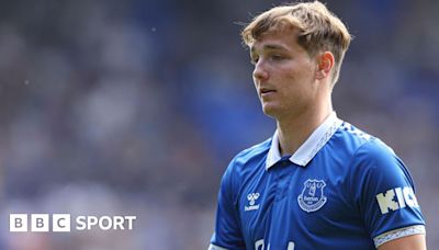 Everton midfielder Lewis Warrington joins Leyton Orient