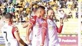 FC Universitario vs. San Antonio, el primer duelo - El Diario - Bolivia