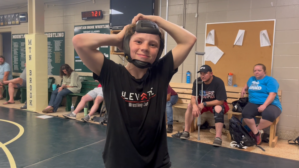 Elliott Harris: 12-year-old wrestler getting national attention