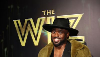 Wayne Brady on why coming out as pansexual made "The Wiz" star happy