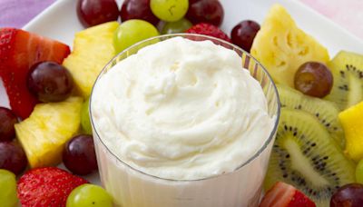 10 Tasty Fruit Dip Recipes to Enjoy All Summer Long