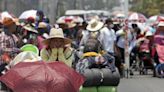 Migrantes avanzan hacia la frontera norte de Estados Unidos desde Puebla, México