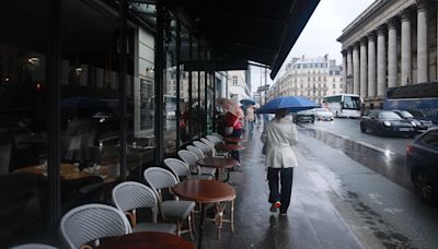 JO 2024 : À Paris, colère des restaurants et des commerces face aux dispositifs de sécurité