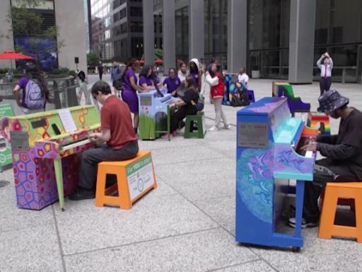 公益團體紐約市區擺彩色鋼琴 供民眾自由演奏弭平911傷痛