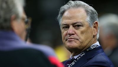 Mickey Loomis walks back response to Marshon Lattimore trade question