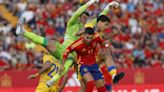 El Villarreal busca un segundo portero, con el canterano Iker Álvarez como alternativa