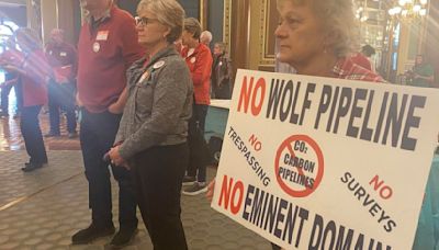 Iowa lawmakers, activists vow to revisit eminent domain restrictions next year