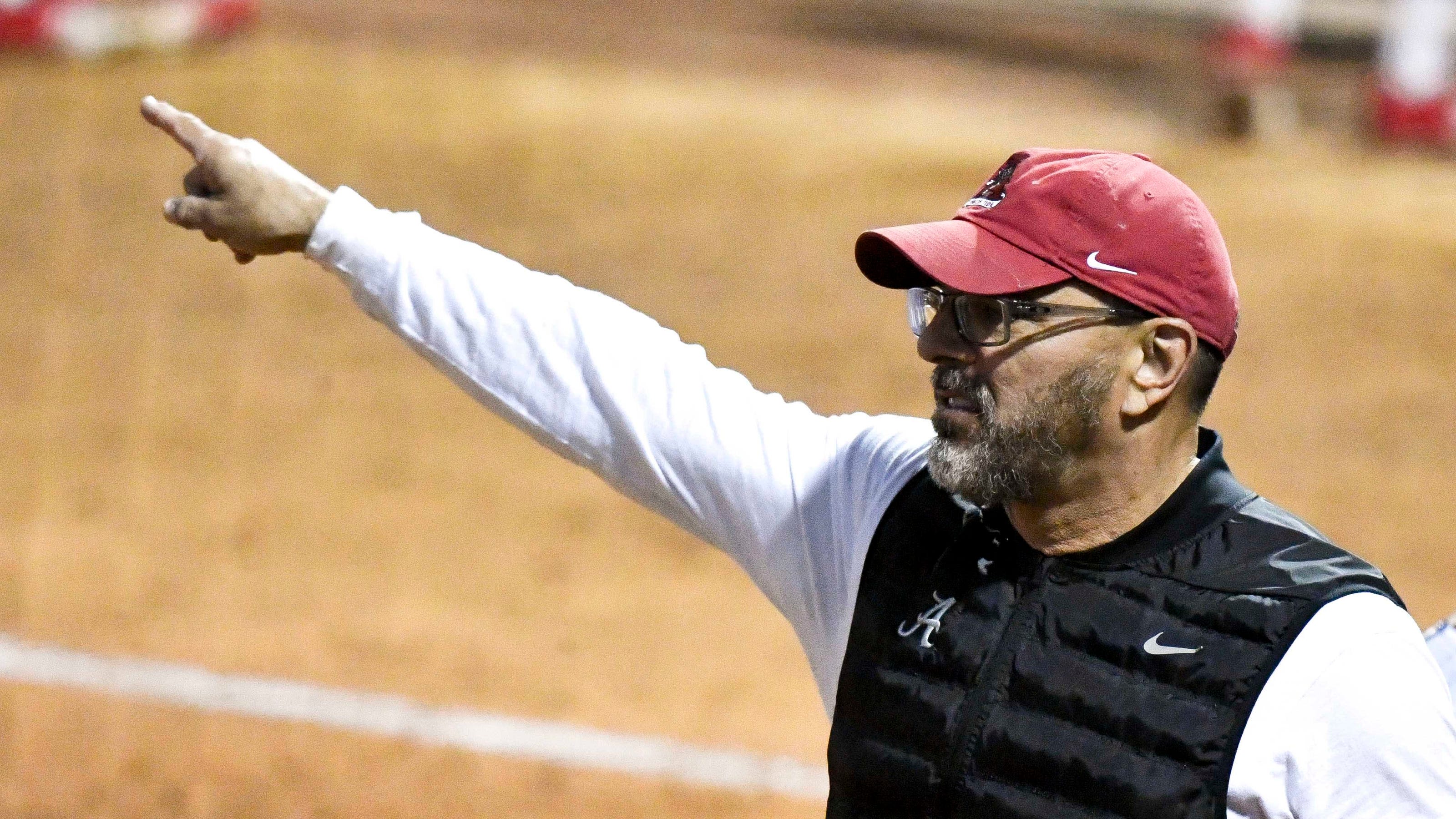 Alabama softball's NCAA super regional vs. Tennessee delayed by weather