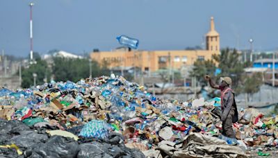 Verhandlungen in Ottawa: Lemke sieht Weichen für UN-Plastikabkommen gestellt