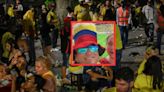 "Disparo le alcanzó una vena": hincha colombiano fue herido durante banderazo en Miami