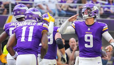 QB McCarthy takes 'singular step' as Vikings win