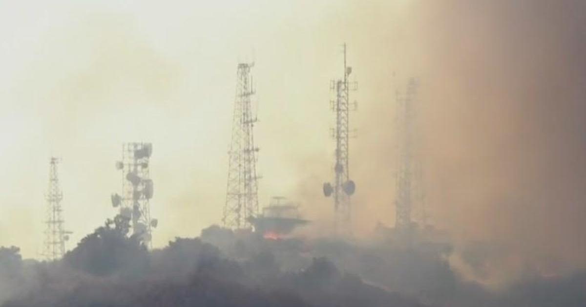 Airport Fire in Trabuco Canyon threatens broadcasting and radio towers on Santiago Peak