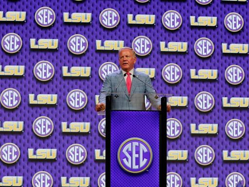 Brian Kelly shares updates on LSU football as team starts fall training camp before Vegas opener