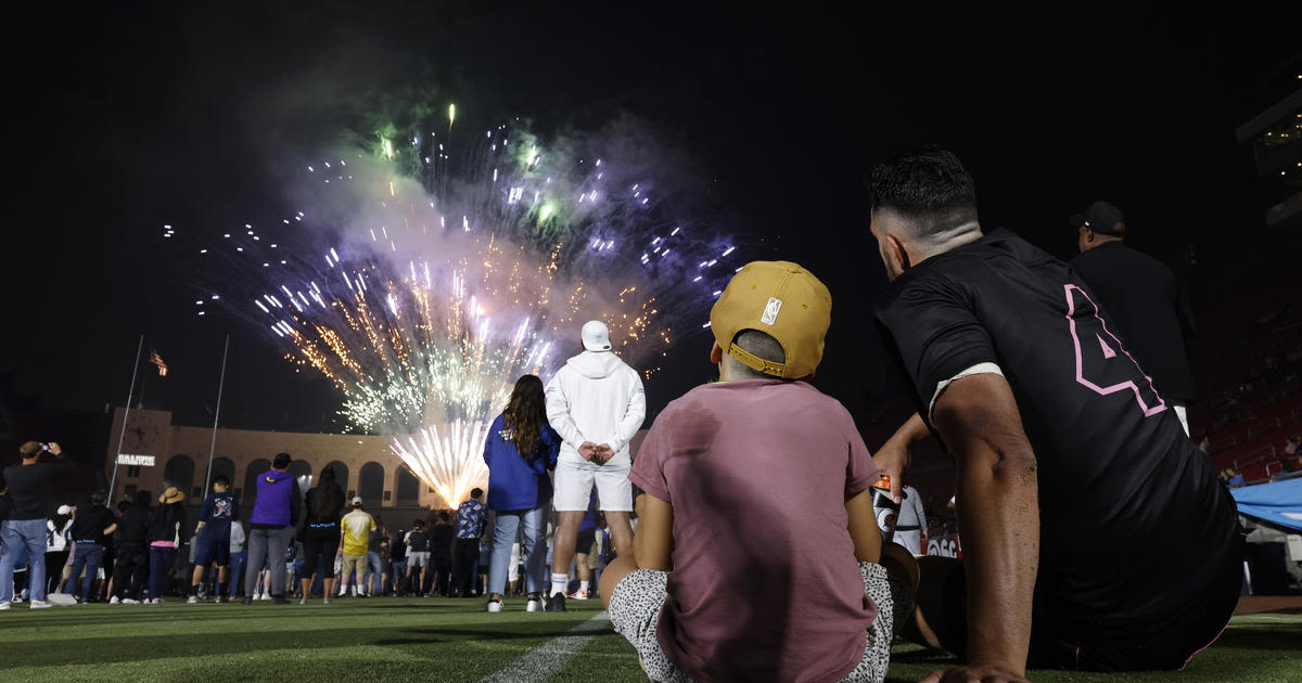 Where to watch July 4th fireworks shows in Los Angeles and the rest of SoCal