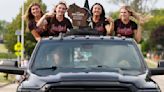 Kenosha parade celebrates Bradford girls softball team's state win